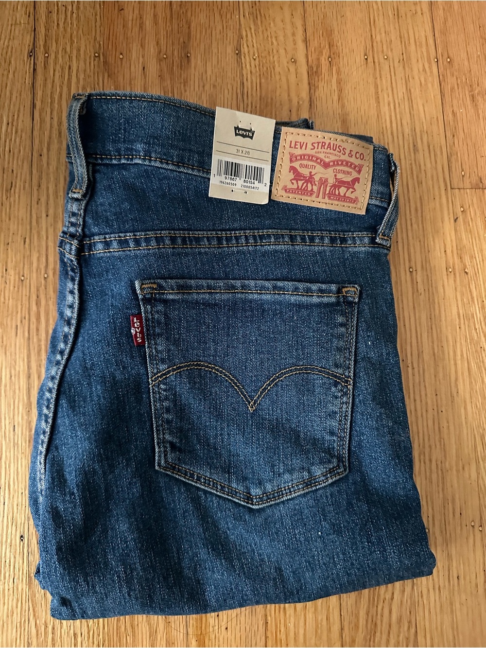 Levi's Women's Skinny Jeans in Classic Blue Denim